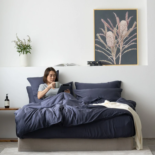 Weavve’s TENCEL™ Lyocell Deluxe Set in Midnight Blue
