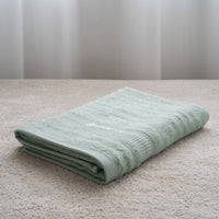 Shower Essentials Gift Set - w/ Bamboo Towel