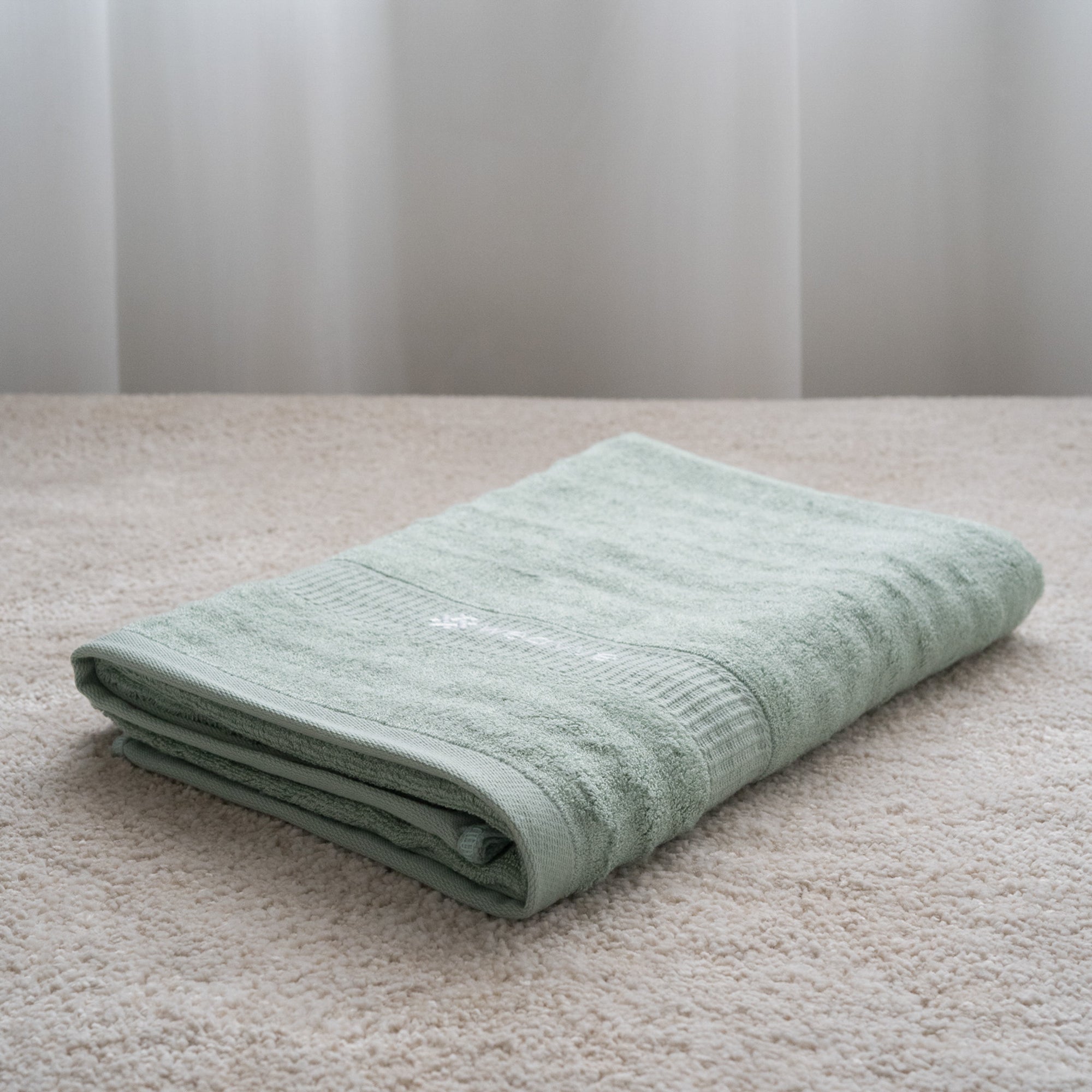 Shower Essentials Gift Set - w/ Bamboo Towel