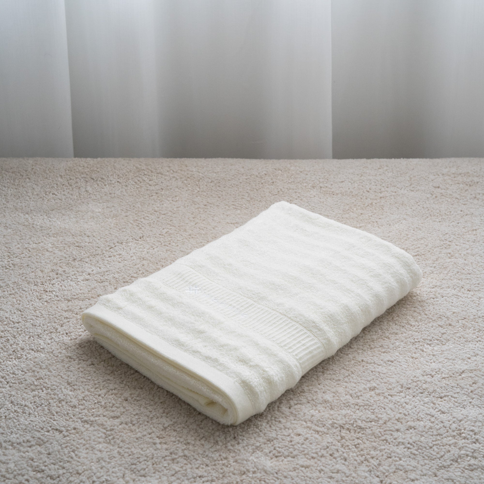 Shower Essentials Gift Set - w/ Bamboo Towel