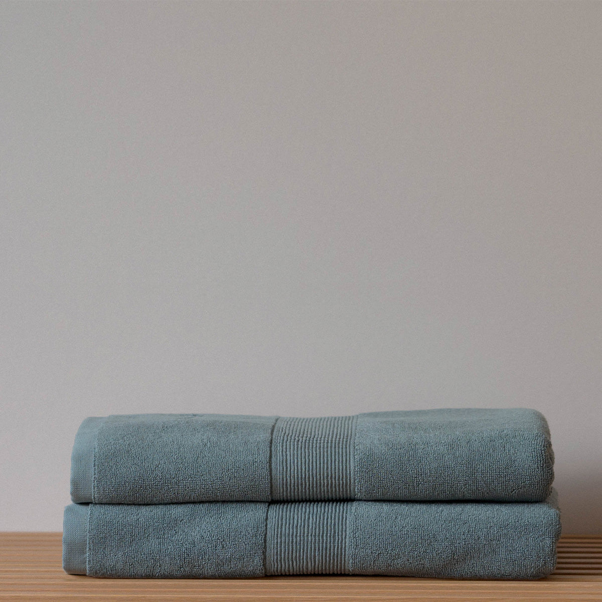 [11.11 SPECIAL] - Silver Infused Bath Towel Set + Reed Diffuser + Soy Candle