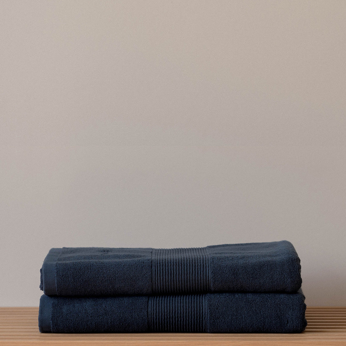 [11.11 SPECIAL] - Silver Infused Bath Towel Set + Reed Diffuser + Soy Candle