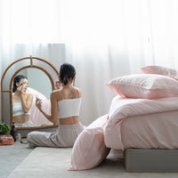Blush Pink TENCEL Bed Sheets Classic Set with Tencel Fitted Sheet, Tencel Pillow Case, Tencel Duvet Cover. Buy Blush PinkBed Sheets at Weavve Home, Best Bed Sheets Singapore and Luxury Hotel Sheets. 400 High Thread Count Bed Sheet. 