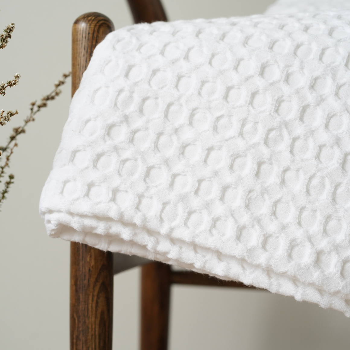 Waffle knit blanket Cotton throw blanket close uo feature