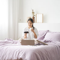 Lilac Mauve TENCEL Bed Sheets Fitted Sheet Set with Tencel fitted sheet, Tencel Pillow Case, Tencel Duvet Cover. Buy Lilac Mauve Tencel Fitted bed sheet set at Weavve Home, Best Bed Sheets Singapore and Luxury Hotel Sheets. 400 High Thread Count Bed Sheet. 